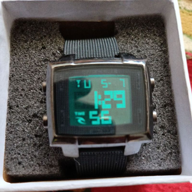 jam tangan kotak Original Ripcurl preloved second bekas