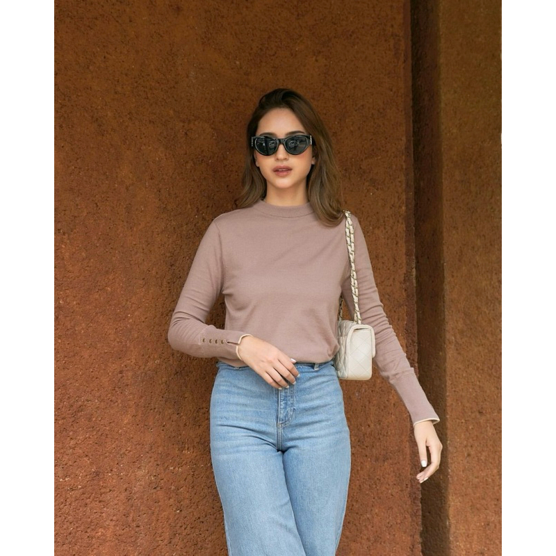 Ivy Sweater Taupe by Diana Restu