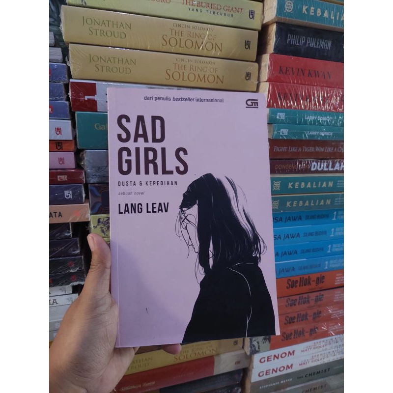 (Buku Obral Gramedia) Novel Sad Girls - Lang Leav