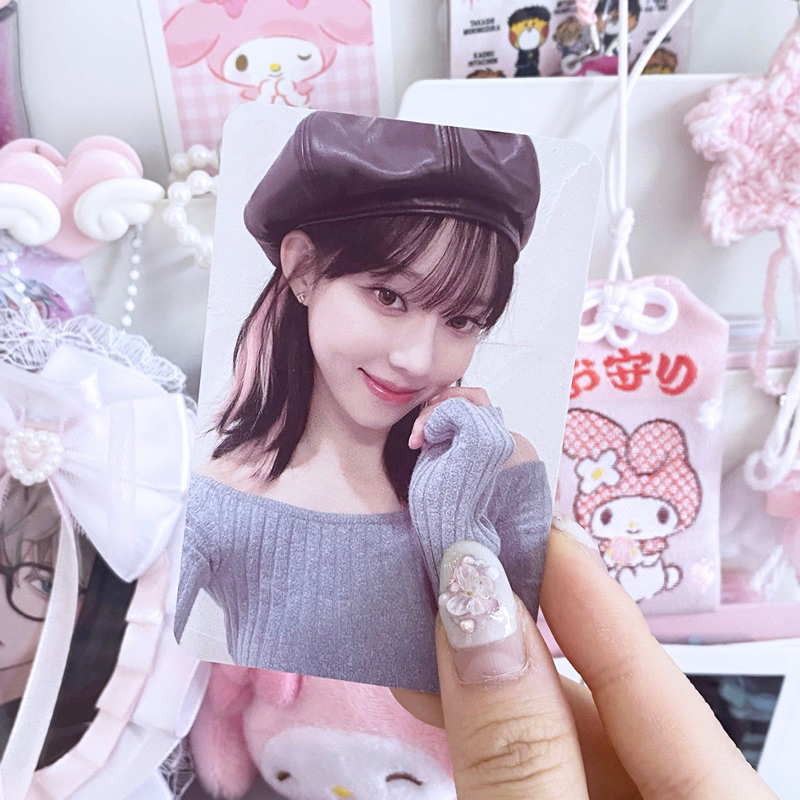 aespa winter clio cushion r3 beret photocard