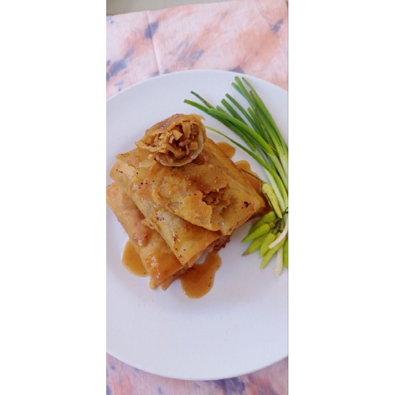 

LUMPIA GORENG ATAU BASAH 1 PAX ISI 5