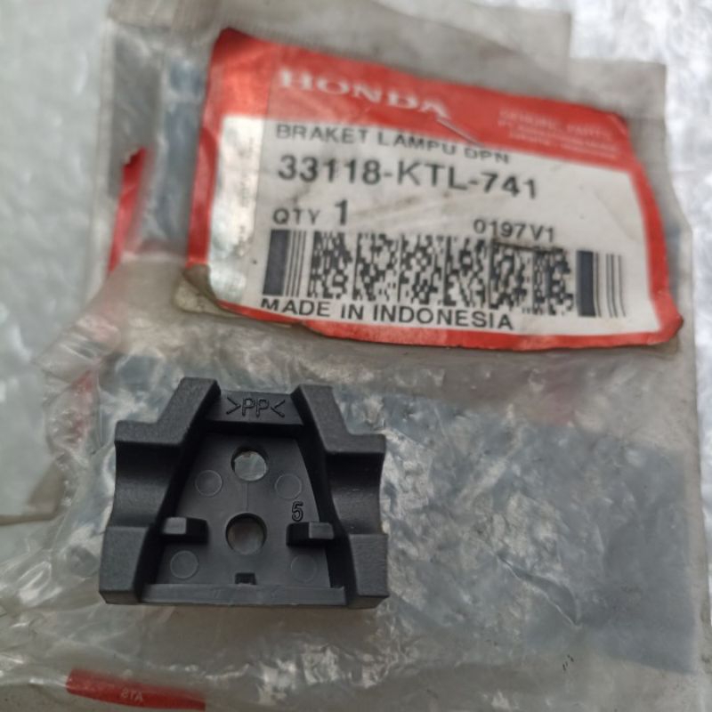 DUDUKAN LAMPU HEADLAMP REFLEKTOR DEPAN HONDA SUPRA FIT NEW REVO 100 ORI AHM 33118-KTL-741
