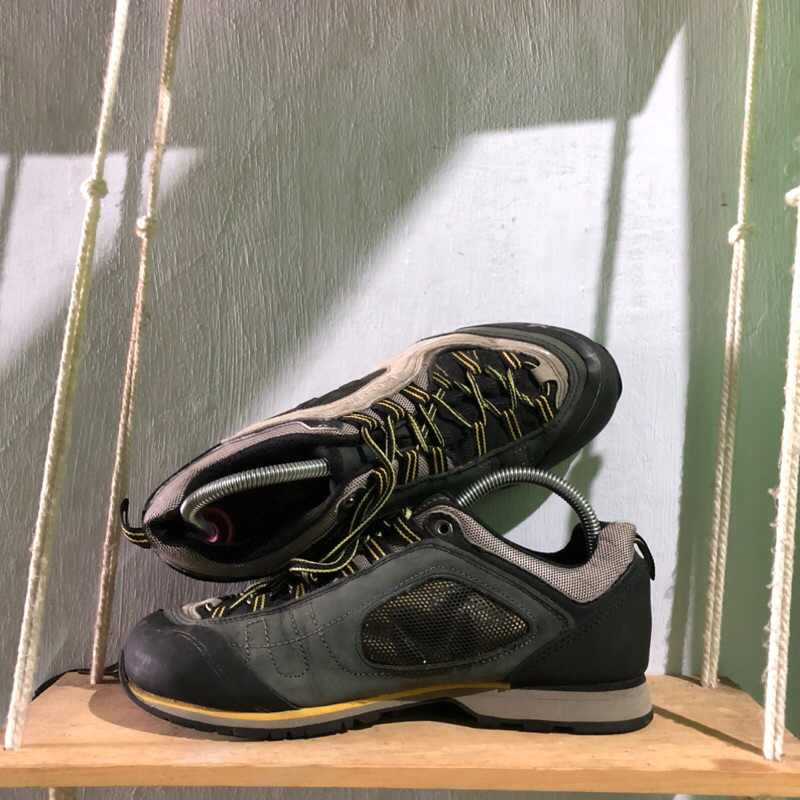 Sepatu Hiking Milley Roc Session