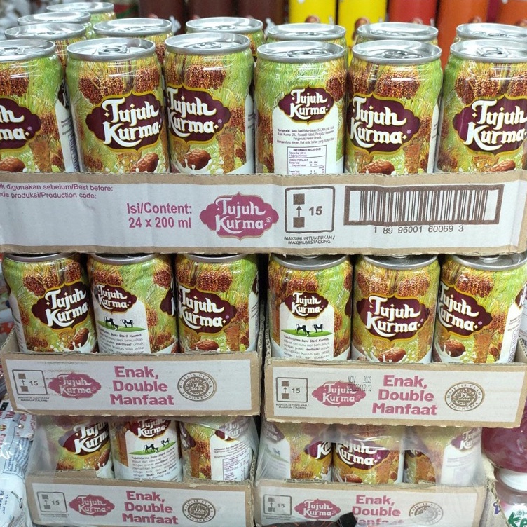 

Kualitas Terbaik Tujuh Kurma per Dus