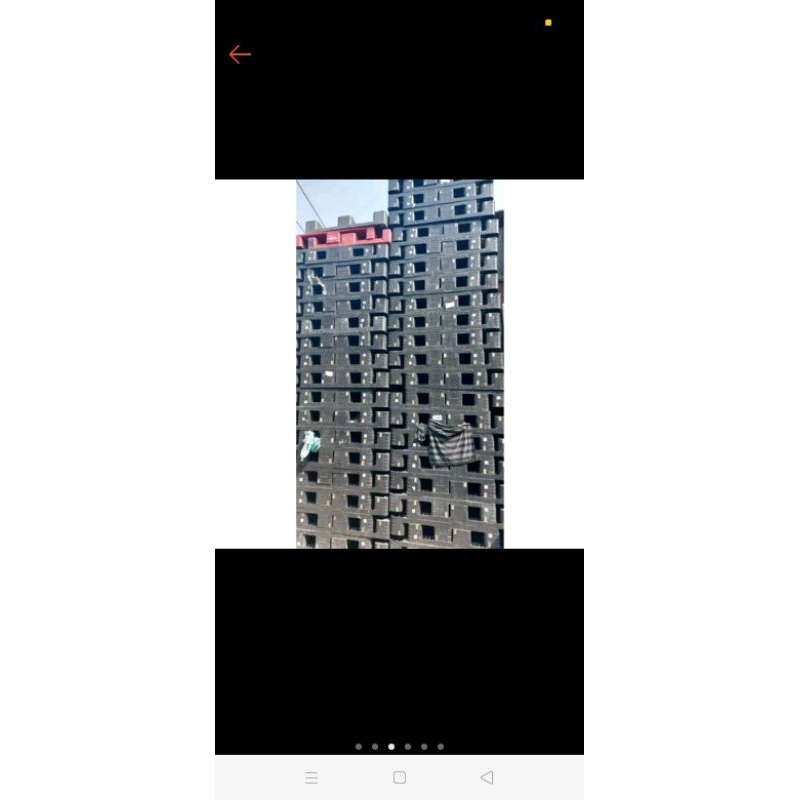 

palet palastik bekas seperti baru Ter Kuwat kran 120x100x16 m maxsmal 3ton