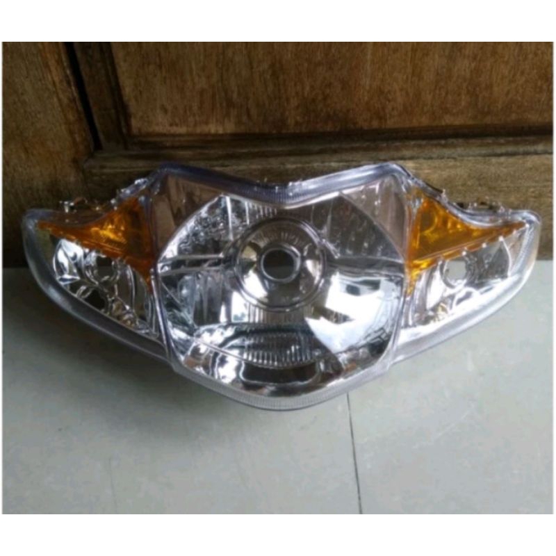 reflektor lampu depan motor Revo absolute