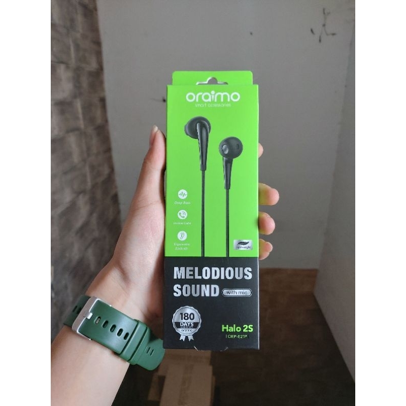 ORAIMO OEP-E21P Wired Earphone Melodious Sound With Mic