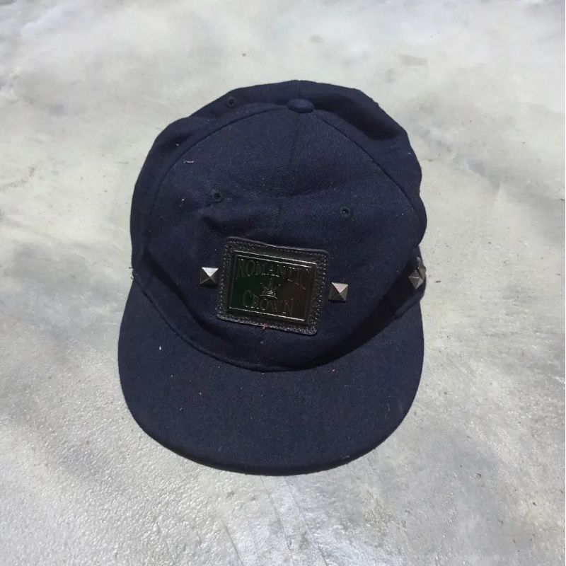 ROMANTIC CROWN SNAPBACK LEATHER PATCH