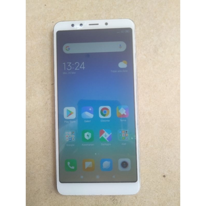 hp redmi 5 ram 2/16 gb second