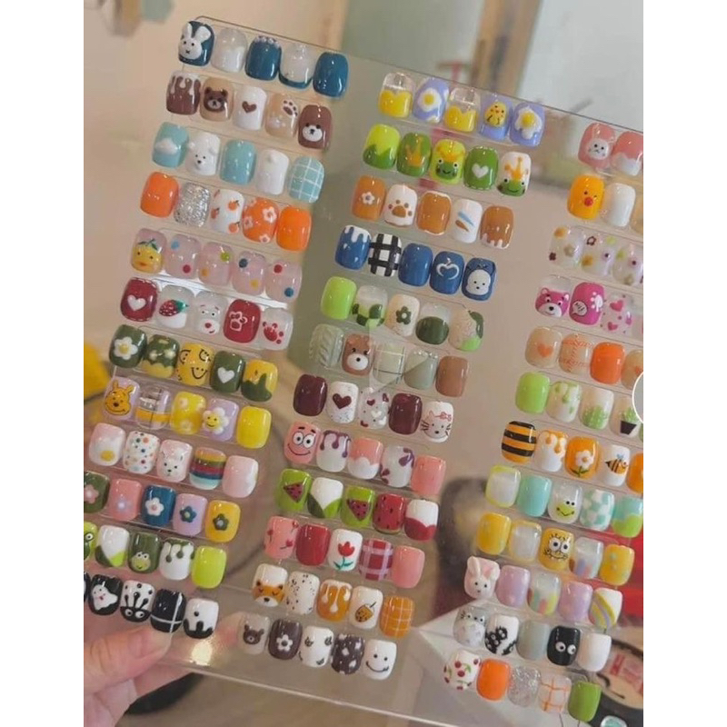 [ST] Kuku Palsu isi 24PCS Motif Bagus Bahan Tebal Tidak Tipis FREE LEM