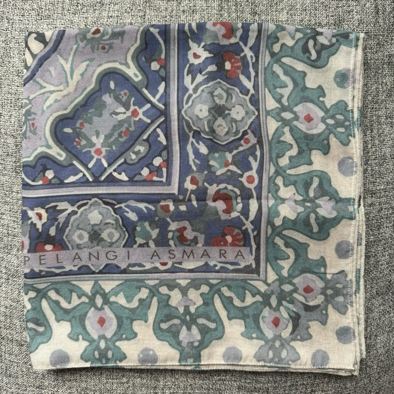 preloved pelangi asmara scarf