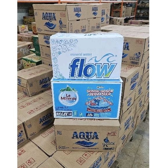 

CTN 24*600ML - AIR LE MINERAL AIR MINUM MERK - LEMINERAL - AQUA - ADES - FLOW / 600 ML GOJEK ONLY LIVE9