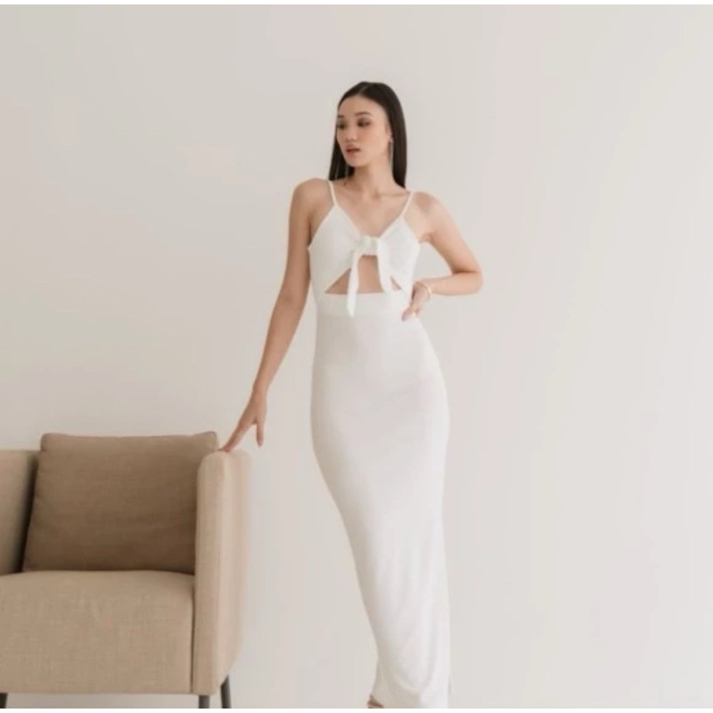 Ocha Wear Arlene Dress Knit Midi Summer Dress Musim Panas Putih Panjang White Spaghetti Strap Tank