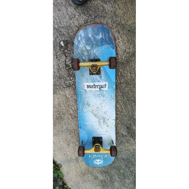 skateboard fullset alienwear Original bekas pakai  nominus