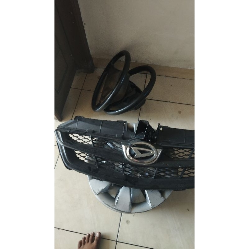 grill xenia 2007-2011