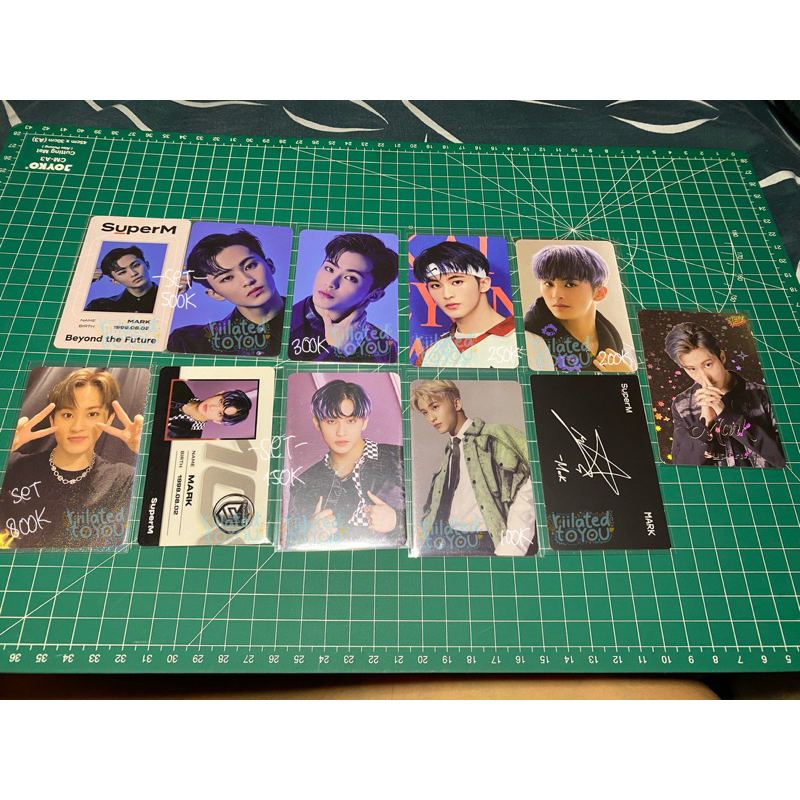 Mark superM photocard - beyondlive, brochure, concept book, binder, id deco, AR ticket