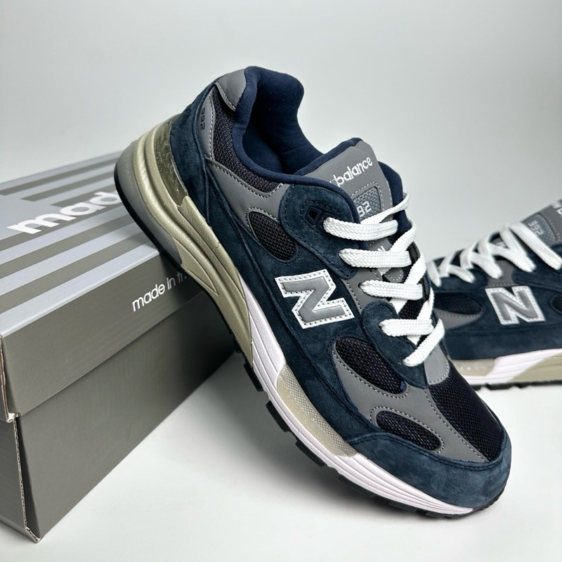 Sepatu Sneakers Casual Pria NB 992 Navy Made In USA 100% BNIB