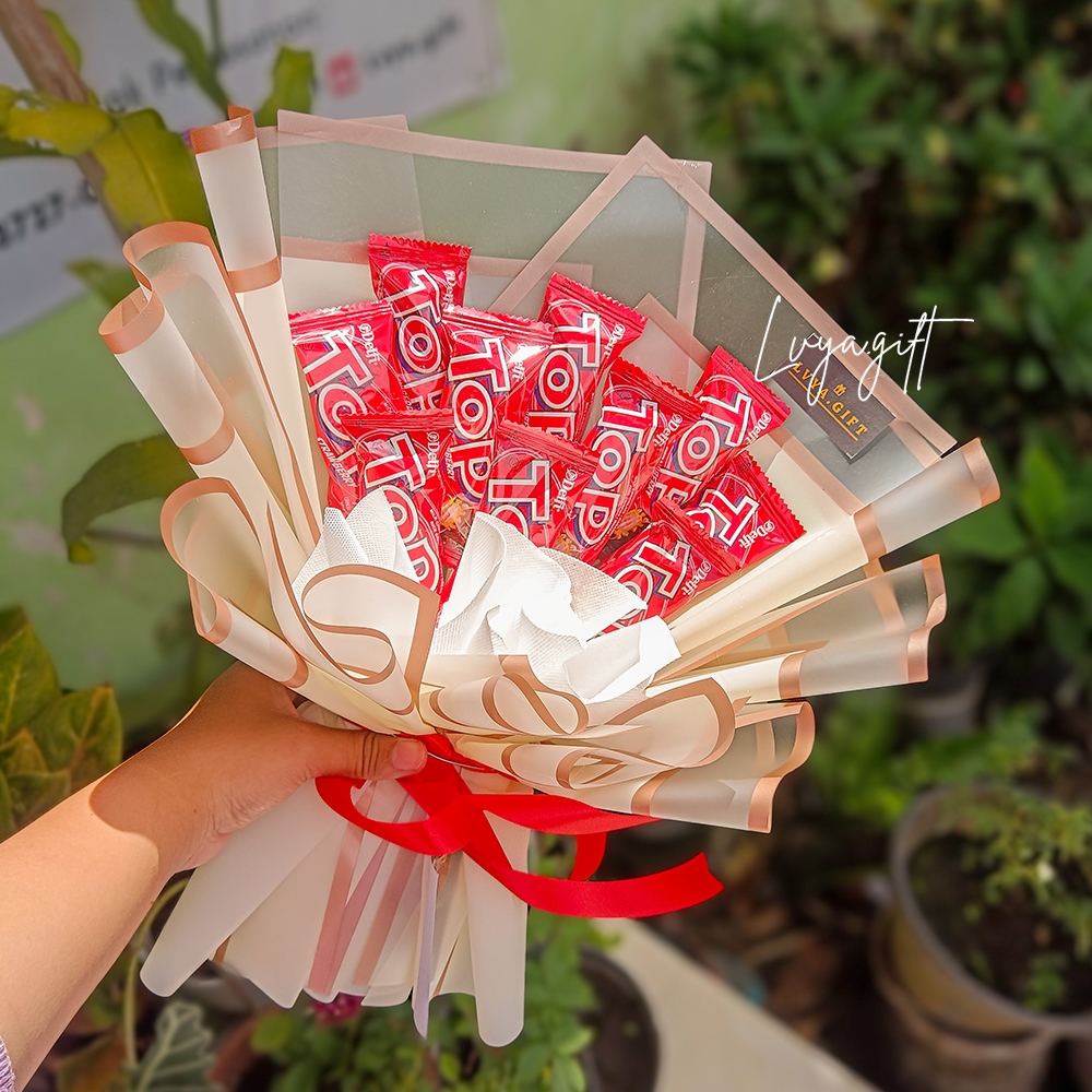 

LVYA.GIFT 4311.19 BUKET SNACK FULL TOP MERAH PREMIUM