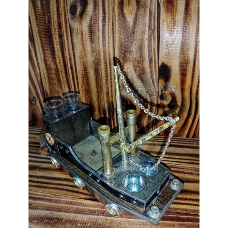 VINTAGE FIGURAL METAL TUGBOAT MUSICAL