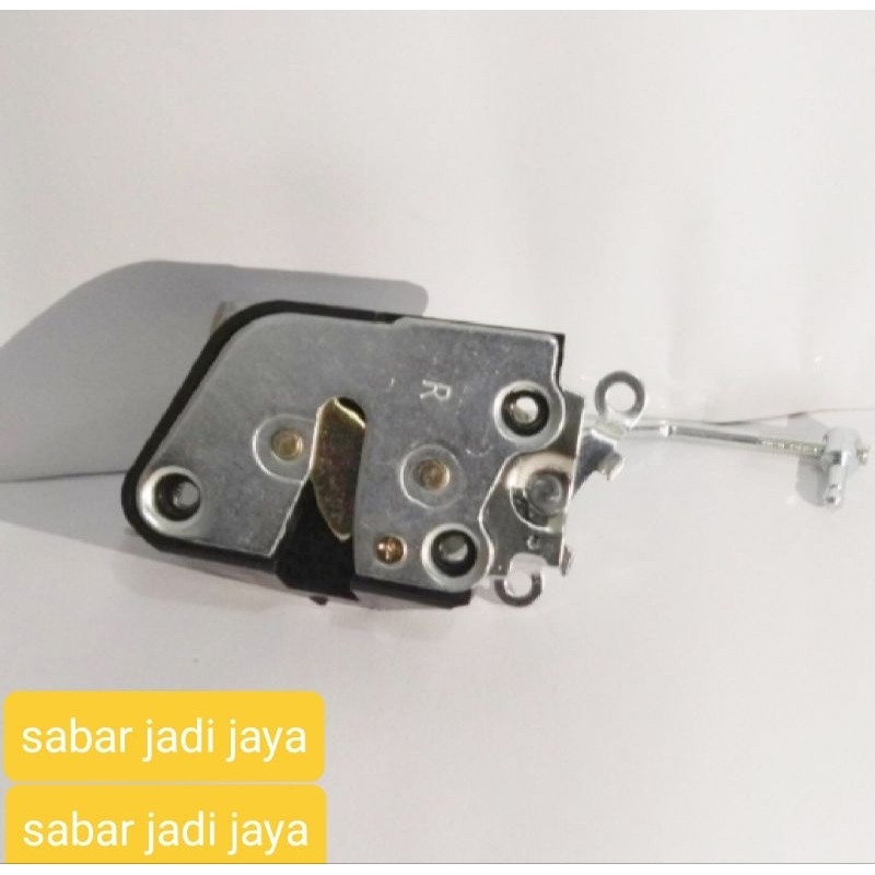 door lock pintu kiri isuzu elf NHR55