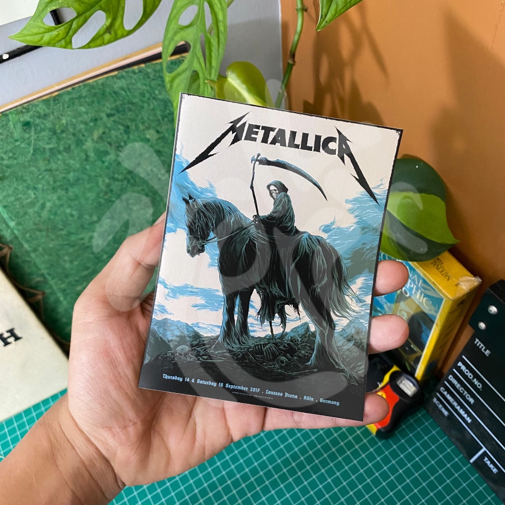 

stiker metallica / stiker poster / sticker aesthetic / sticker tumblr / stiker premium / stiker hp / stiker laptop / stiker helm / stiker tahan air