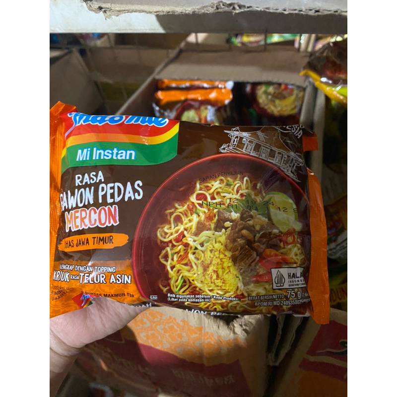 

Indomie Mie Rawon Pedas Mercon Khas Jawa Timur
