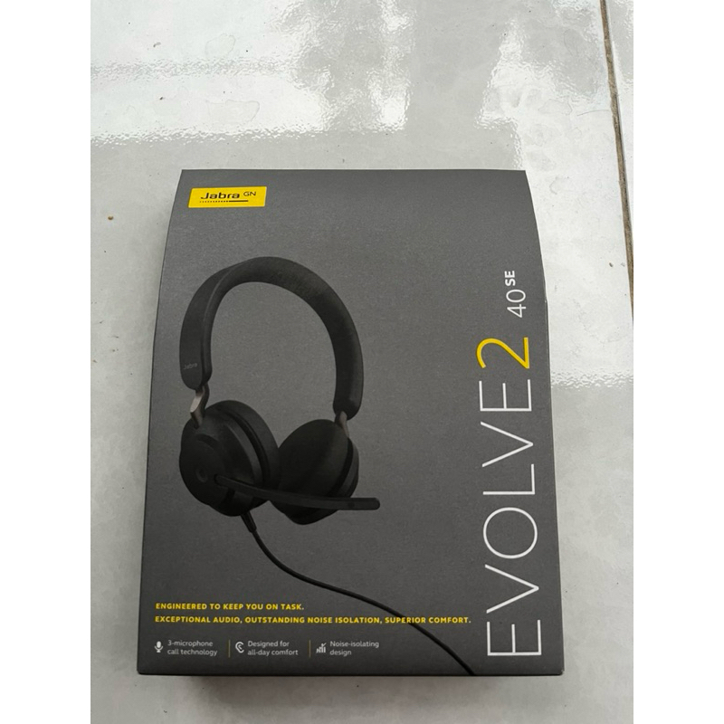 Jabra Evolve2 40 SE Headset Office Stereo Hitam