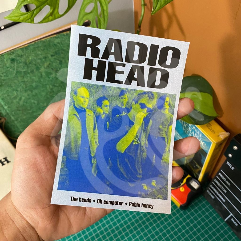 

stiker radio head / stiker poster / sticker aesthetic / sticker tumblr / stiker premium / stiker hp / stiker laptop / stiker helm / stiker tahan air