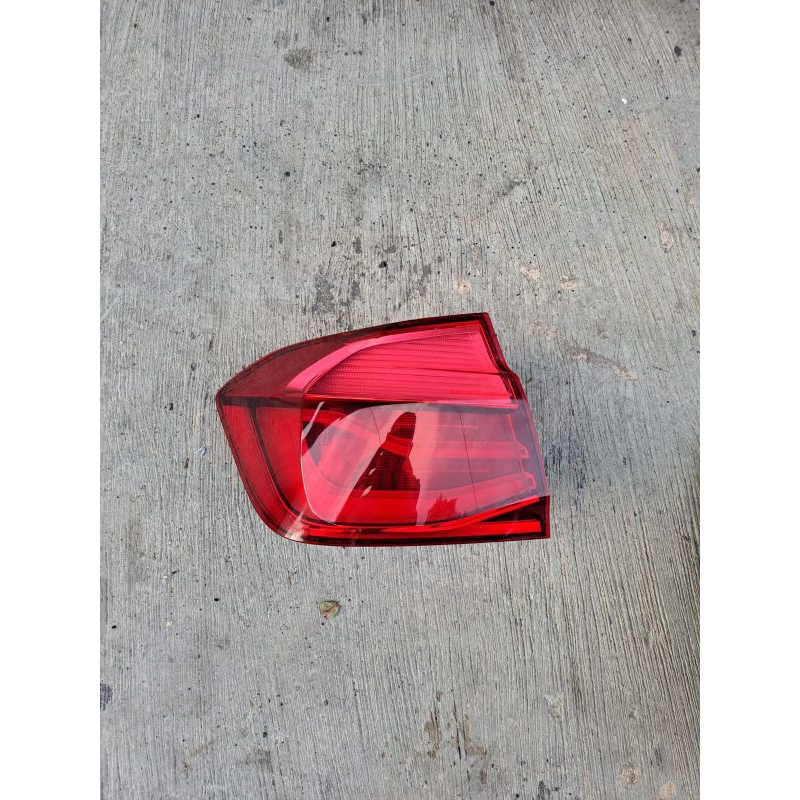 Stoplamp lampu belakang BMW f30 LCi original