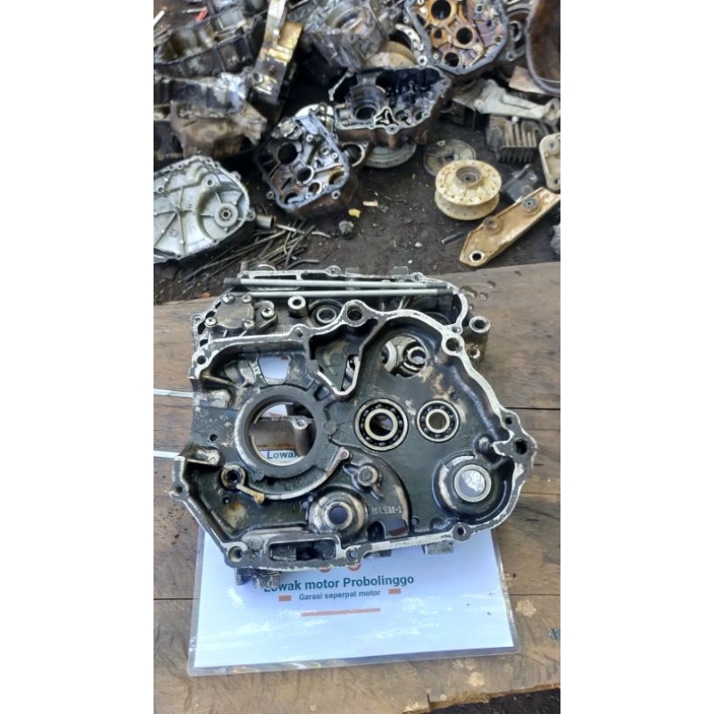 crankcase kalter krengkes blok block mesin tengah kanan kompa oli Supra x 110 grand Revo lama old Supra fit prima original copotan motor