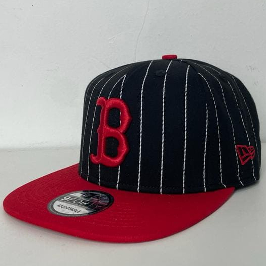 Topi Snapback Caps Boston Red Sox Salur Hitam Logo Merah Visor Merah Unisex