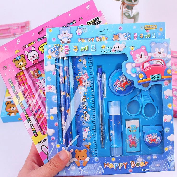 

Pasti Populer Mia AT3 Set Stationery Anak Alat Tulis 9 IN 1 Pensil Set Alat Tulis Perlengkapan Sekolah Alat Tulis Set 9in1 Hadiah Souvenir Kado Anak