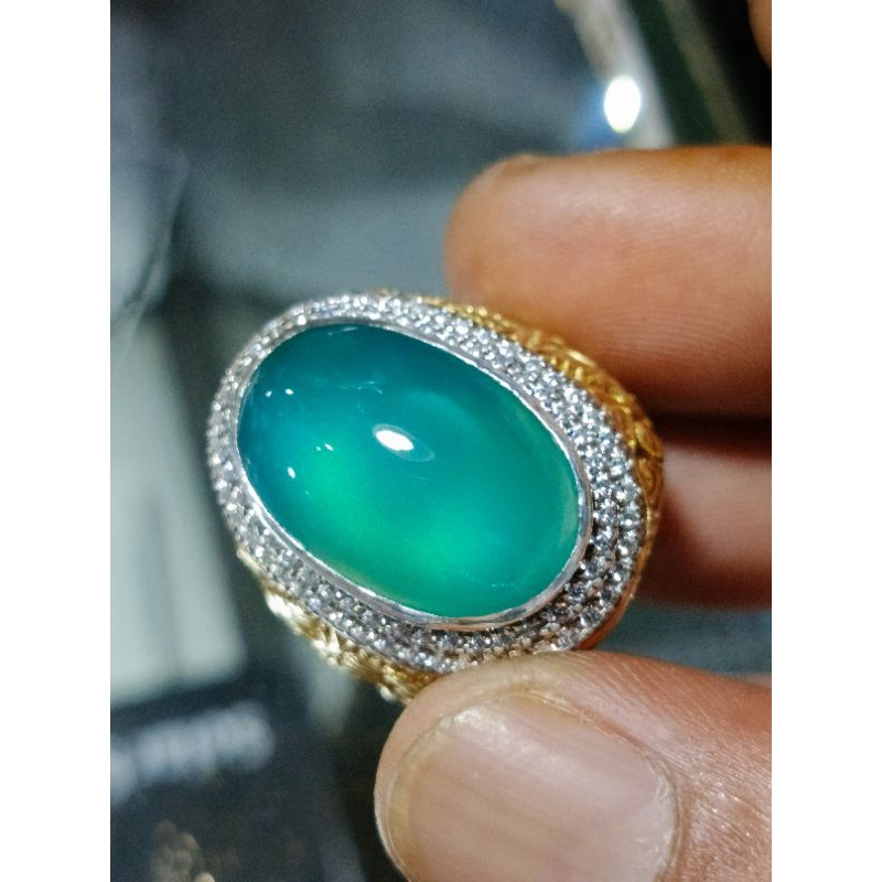 Bacan Palamea Kristal