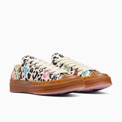 Converse x GOLF le FLEUR Chuck 70 Camo Low Top Gum Honey - Original