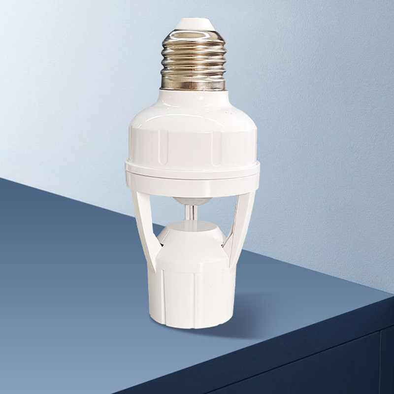 Smart Fitting Lampu E27 Dengan Motion Sensor Gerak Otomatis / Fitting Lampu E27 Sensor Gerak Otomati