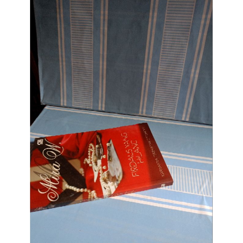 FIRDAUS YANG HILANG by Mira w.