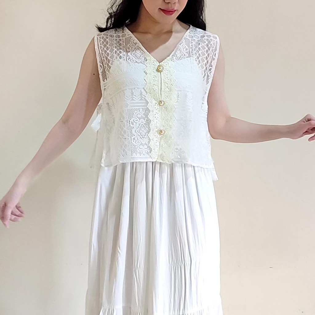 Lace vest by Petite Pals Studio / vest renda / outer renda / outer lace