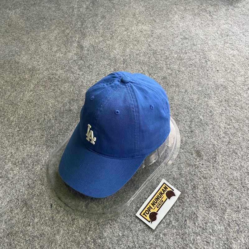 topi mlb la biru