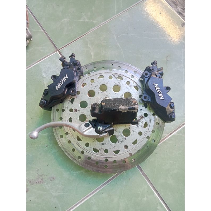 master kaliper ori CB400 Vtec kanan kiri, disc Koso ori / kumis by garris