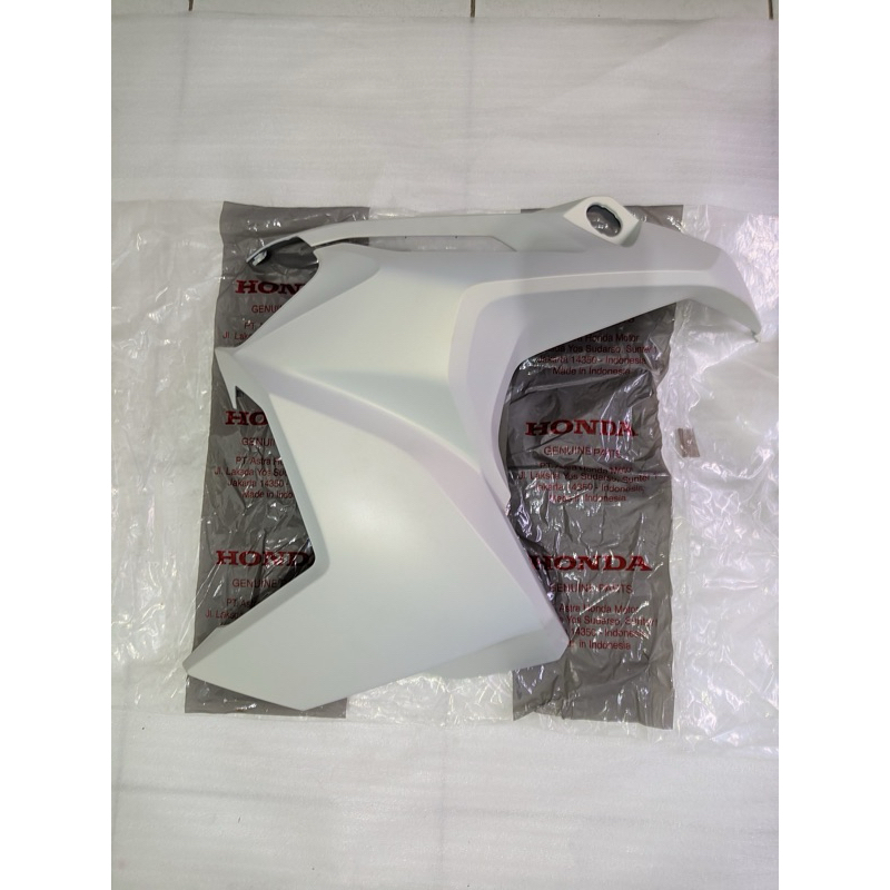 Sayap depan kanan kiri Honda ADV 160 Putih Dof ORi AHM
