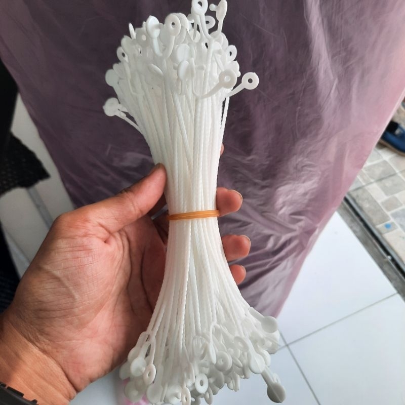 

Tali plintir / Tali Goodie bag 1 ikat isi ±100 biji