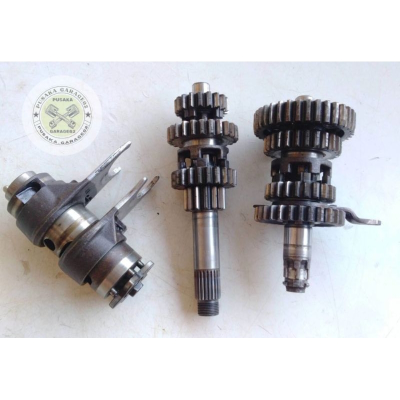 GearBox Gigi Rasio Honda Revo Absolute Blade 110 Copotan Motor