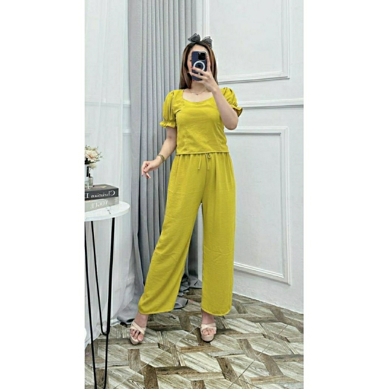 ONE SET CLARA | ONE SET CRINGKLE WANITA | SETELAN CLARA SET CROP TOP WANITA KEKINIAN | BAJU SETELAN 