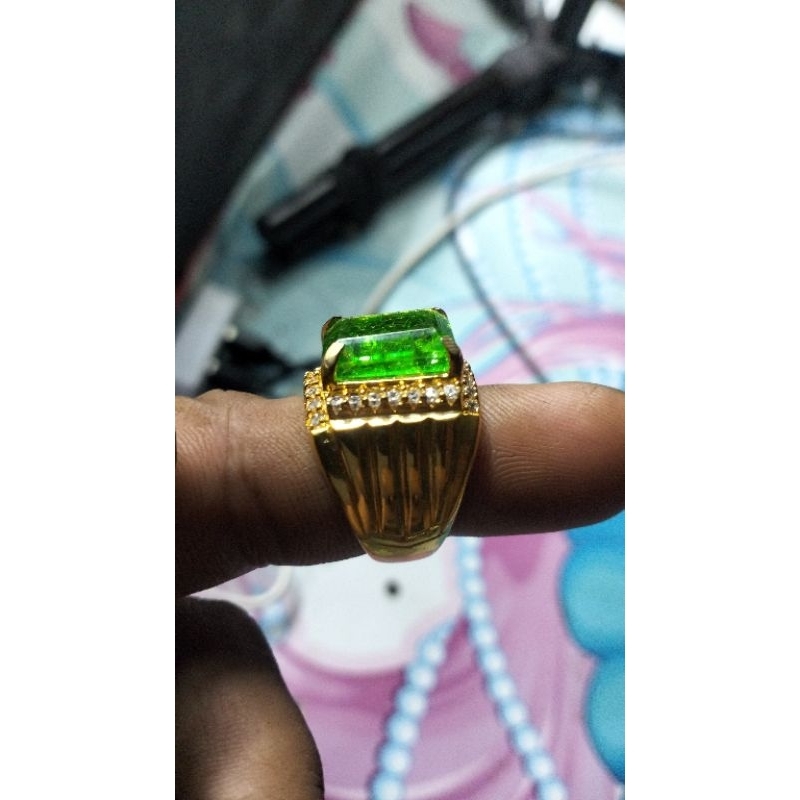 cincin pria Jamrud Rusia