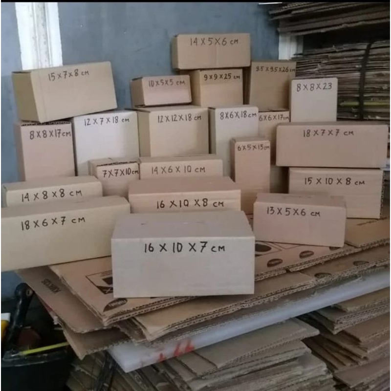 

Kardus packing uk 16×10×7cm