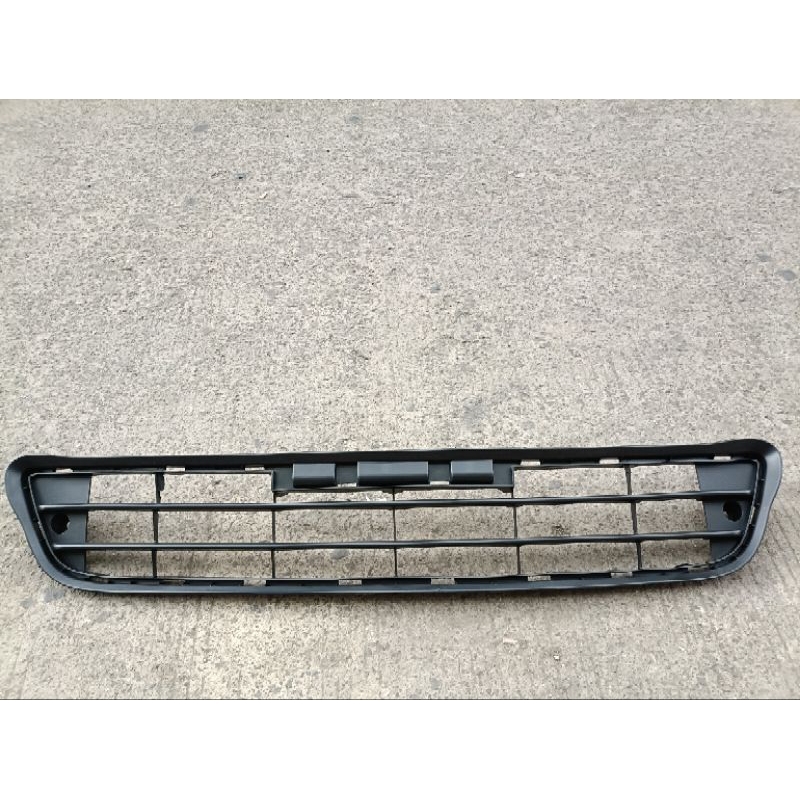 ram,gril bumper bawah Innova 2008_2011