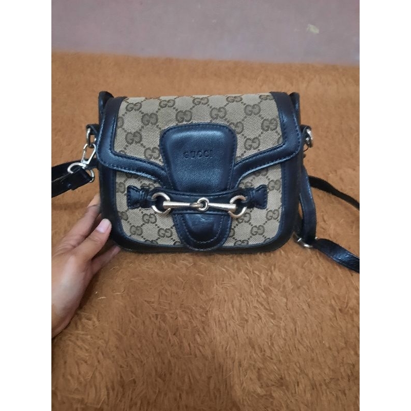 gucci sling bag