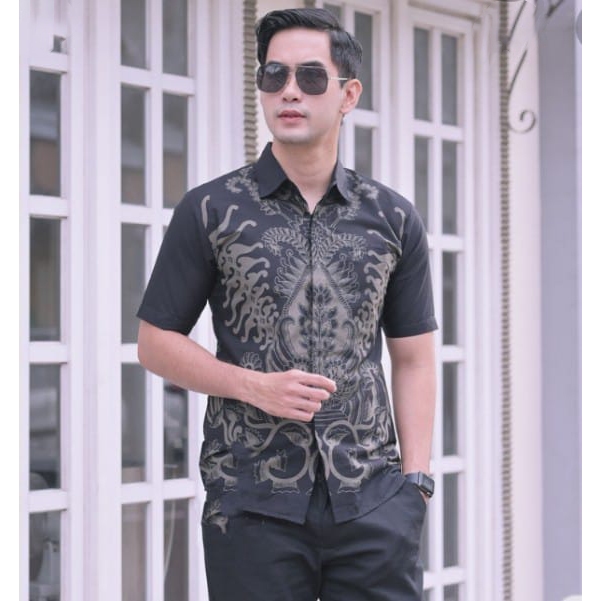 baju batik pria lengan pendek motif bagong kemeja slim fit  laki laki modern premium