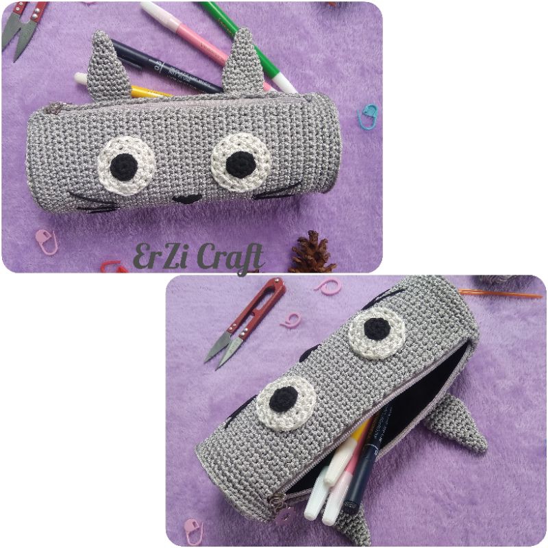 

Crochet pencil case character Tempat pensil karakter totoro handmade imut lucu unik