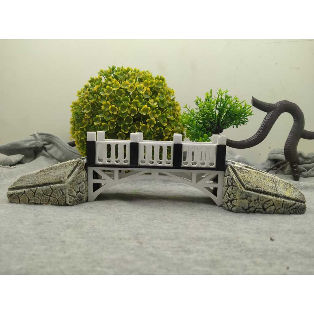 Hiasan aquarium jembatan kedanyang, hiasan aquarium jembatan akrilik, jembatan akrilik dan resin, je